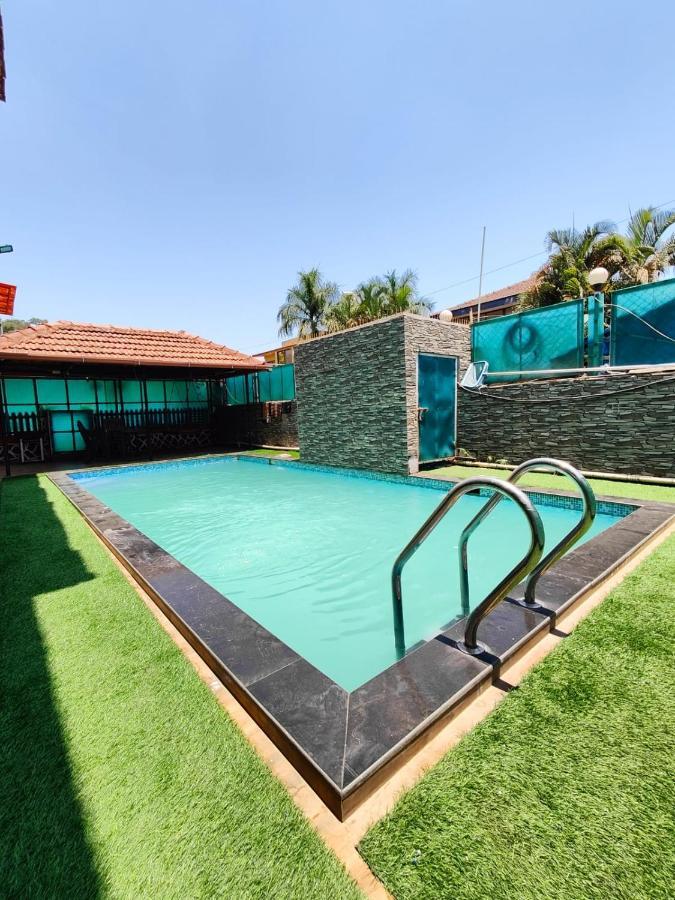 לונבלה Gold Villa מראה חיצוני תמונה